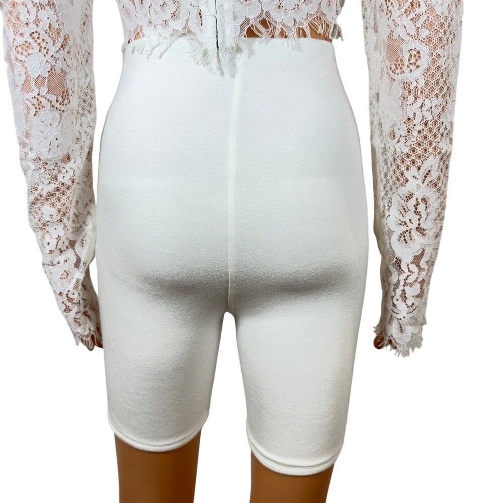 Naked Wardrobe Medium Baby Mama White Maternity Biker Shorts High Waist NEW - Picture 5 of 13